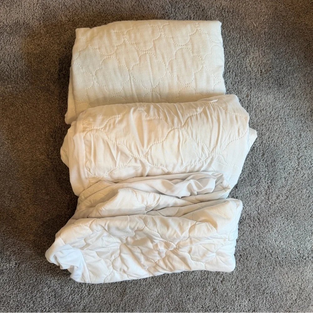 Cream Quilted Mattress Cover - Soft Protective Bedding